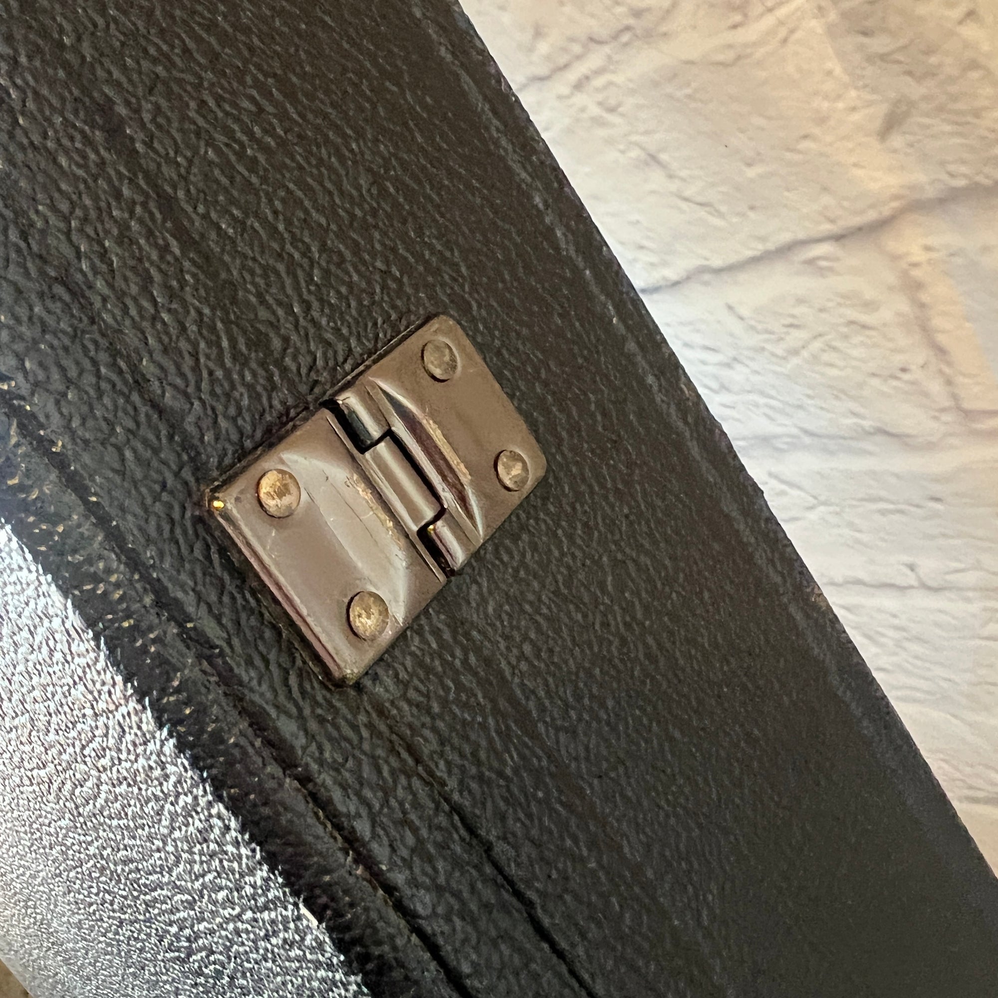 Coffin Case Solid Body Electric Guitar Hard Case