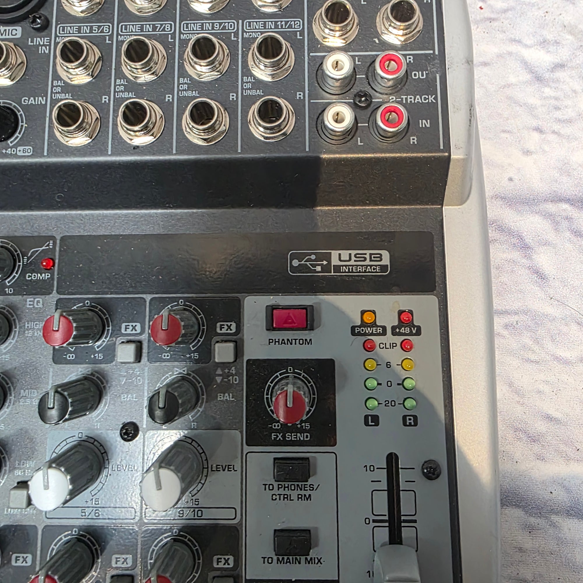Behringer Xenyx Q1202USB Mixer