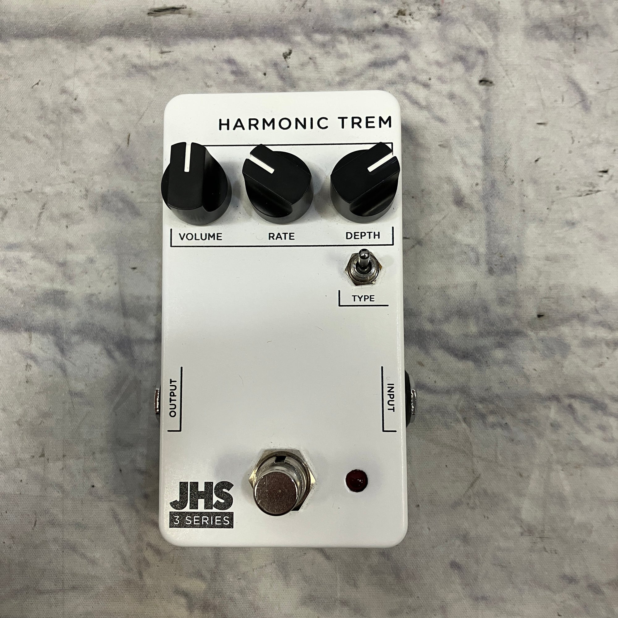 JHS Harmonic Trem Modulation Pedal