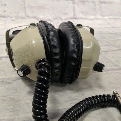 Realistic Nova Pro Stereo Headphones