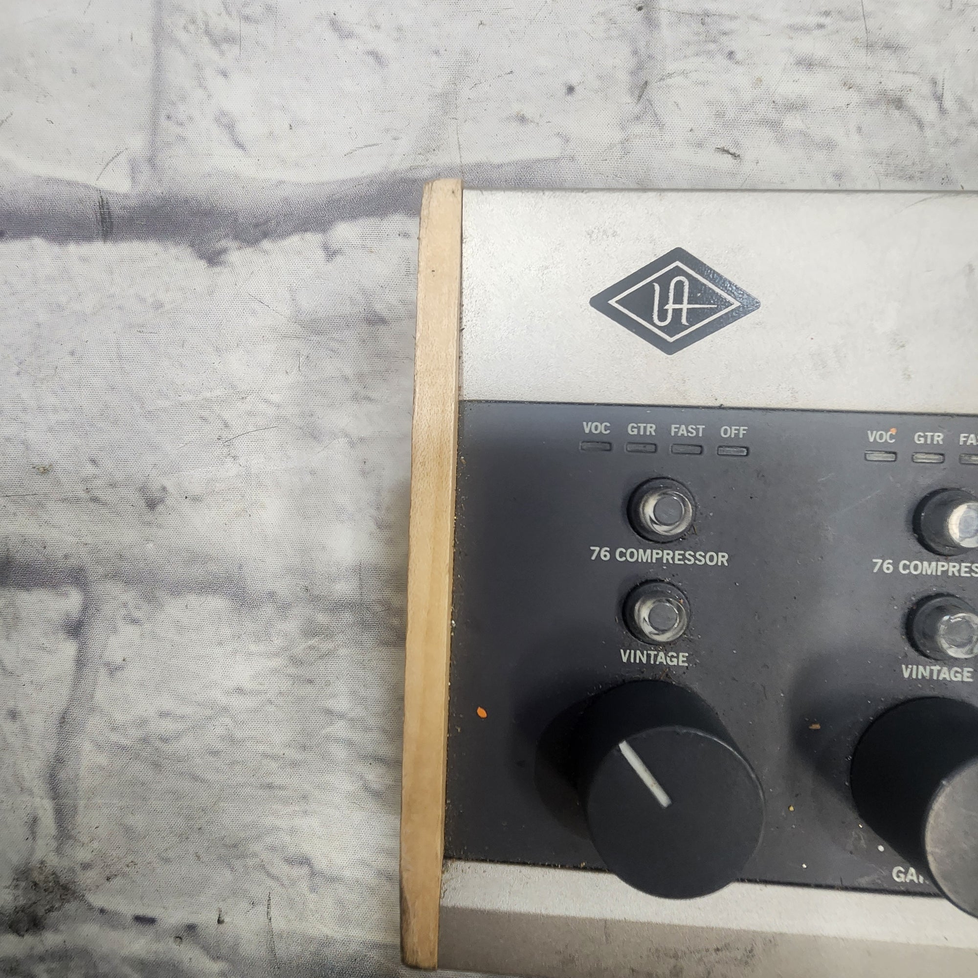 Universal Audio Volt 2 76 USB C Audio Interface