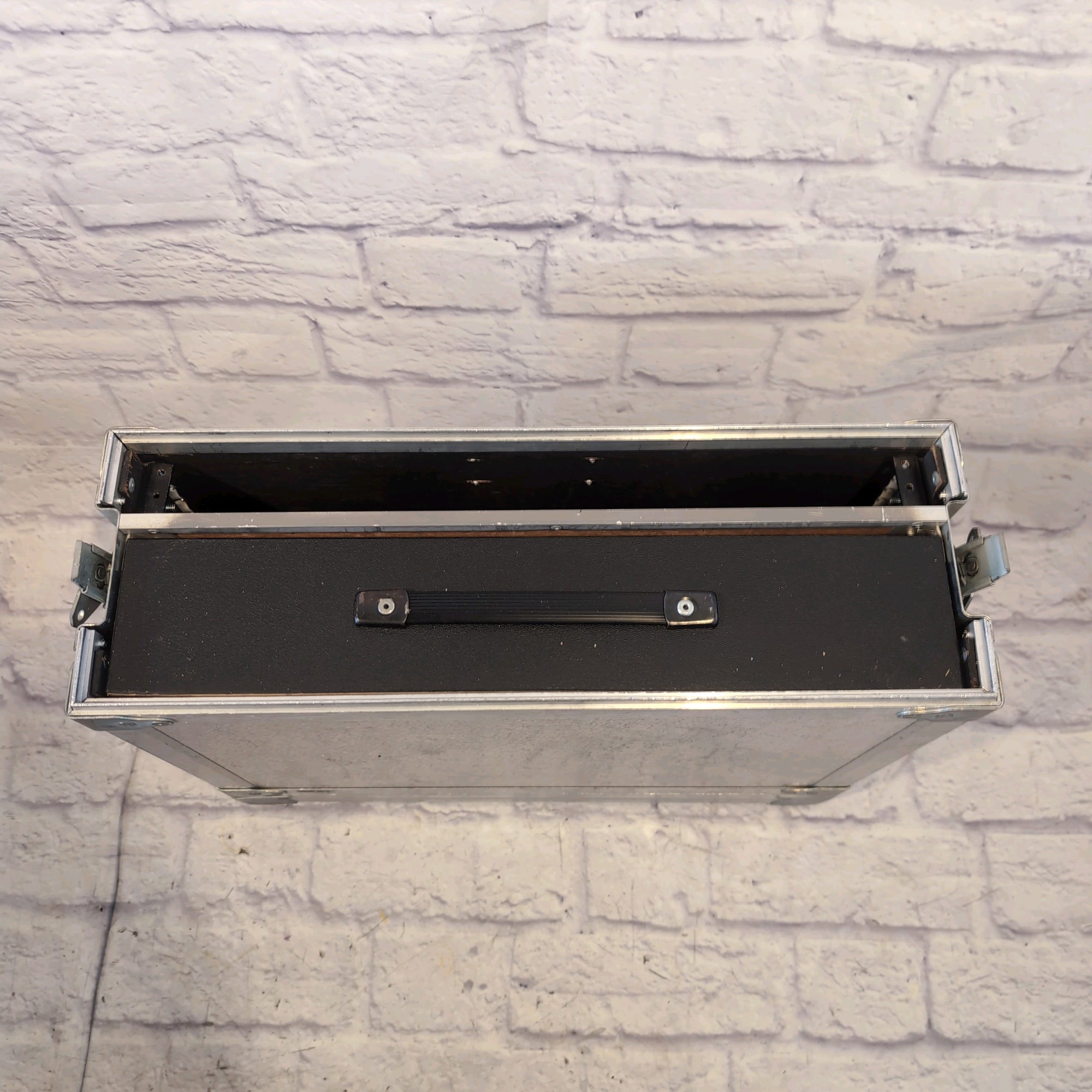 Unknown Microphone Flight Case with Drawer DJ Case