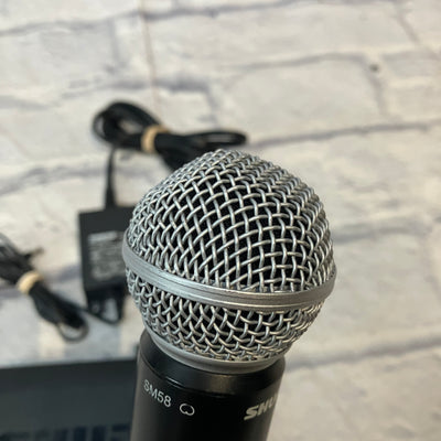 Shure SLX4 & BLX4 Wireless Receiver and Microphone