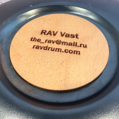 Rav Vast Indigo B Onoleo Tongue Drum with Bag.