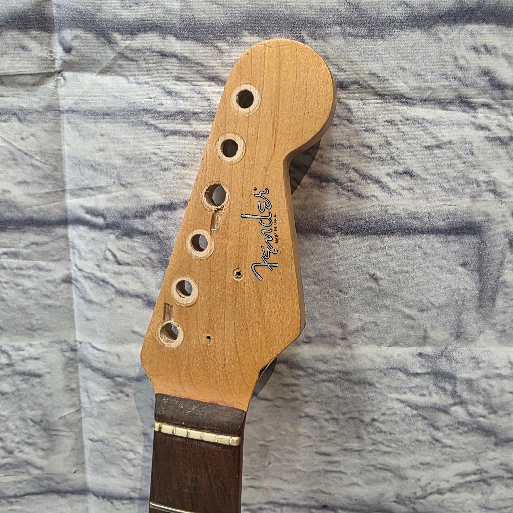 Unknown Strat Style Neck