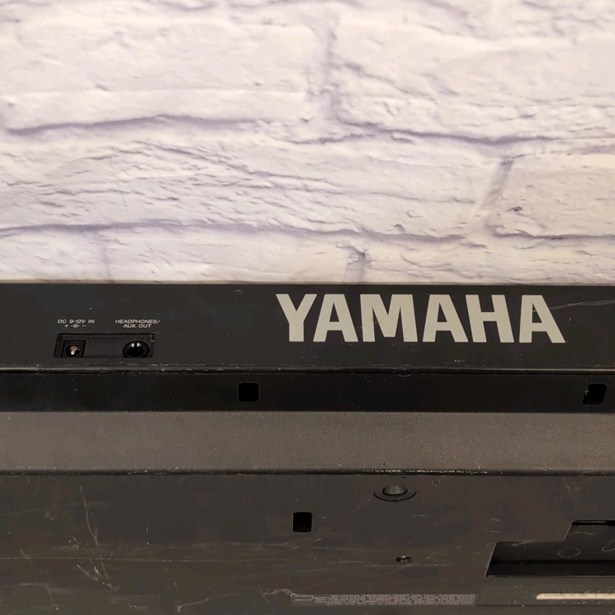 Yamaha PSR-75 49-Key Portable Digital Keyboard 1990s