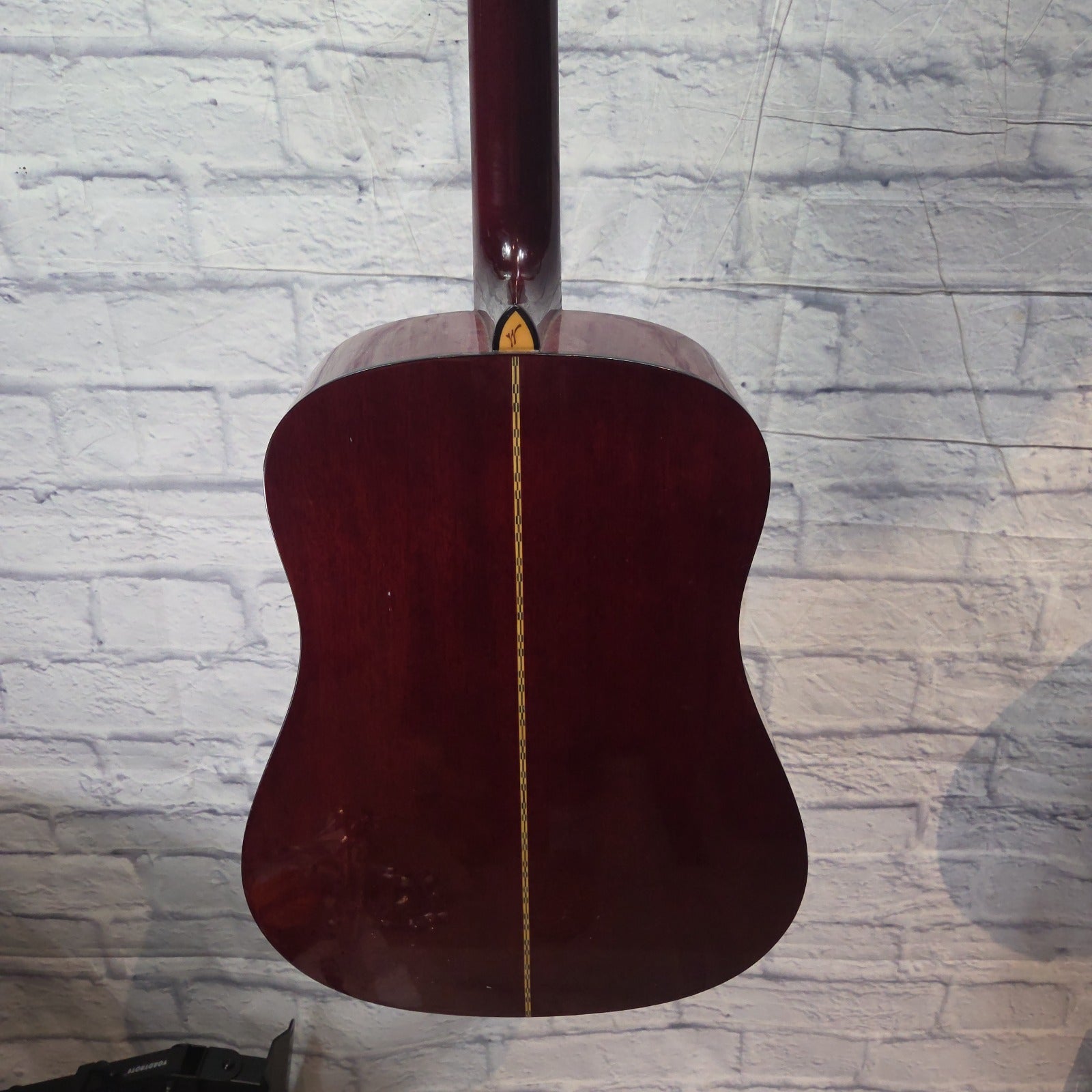 Washburn D-30 S Acoustic Guitar