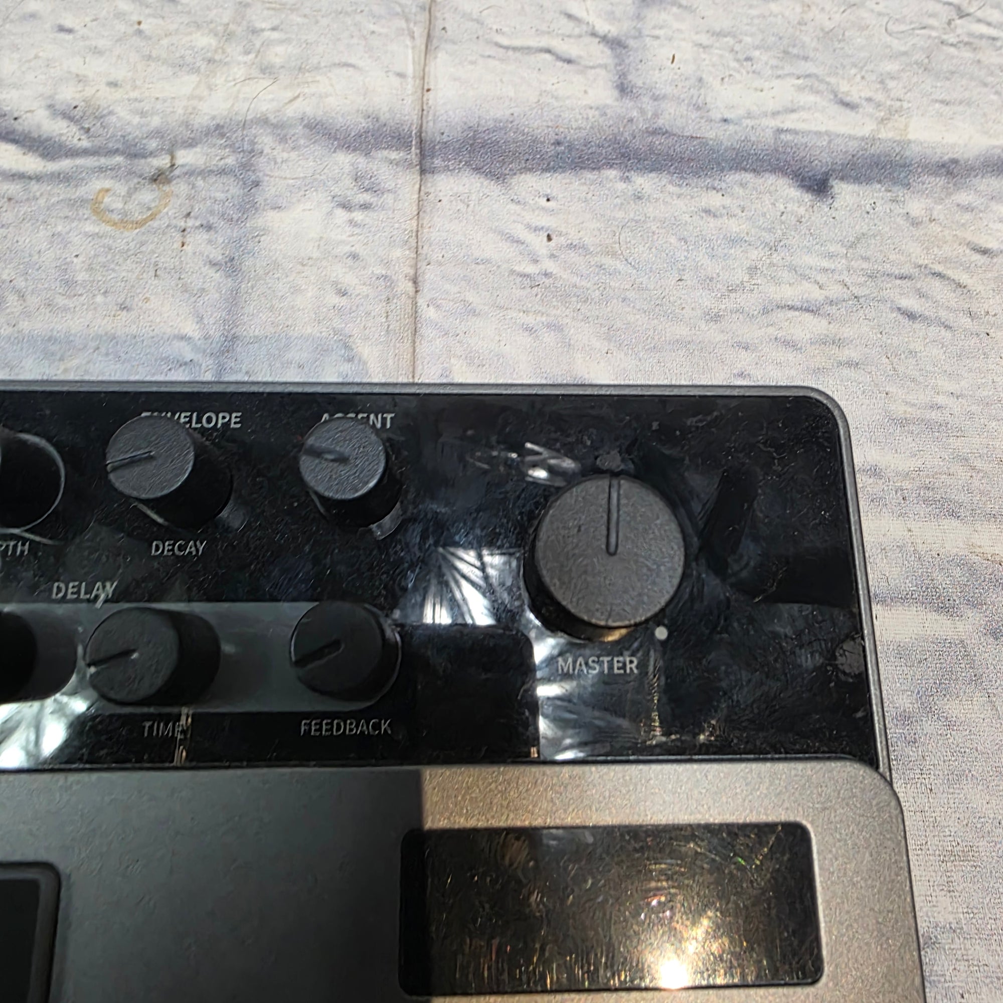 Donner Essential B1