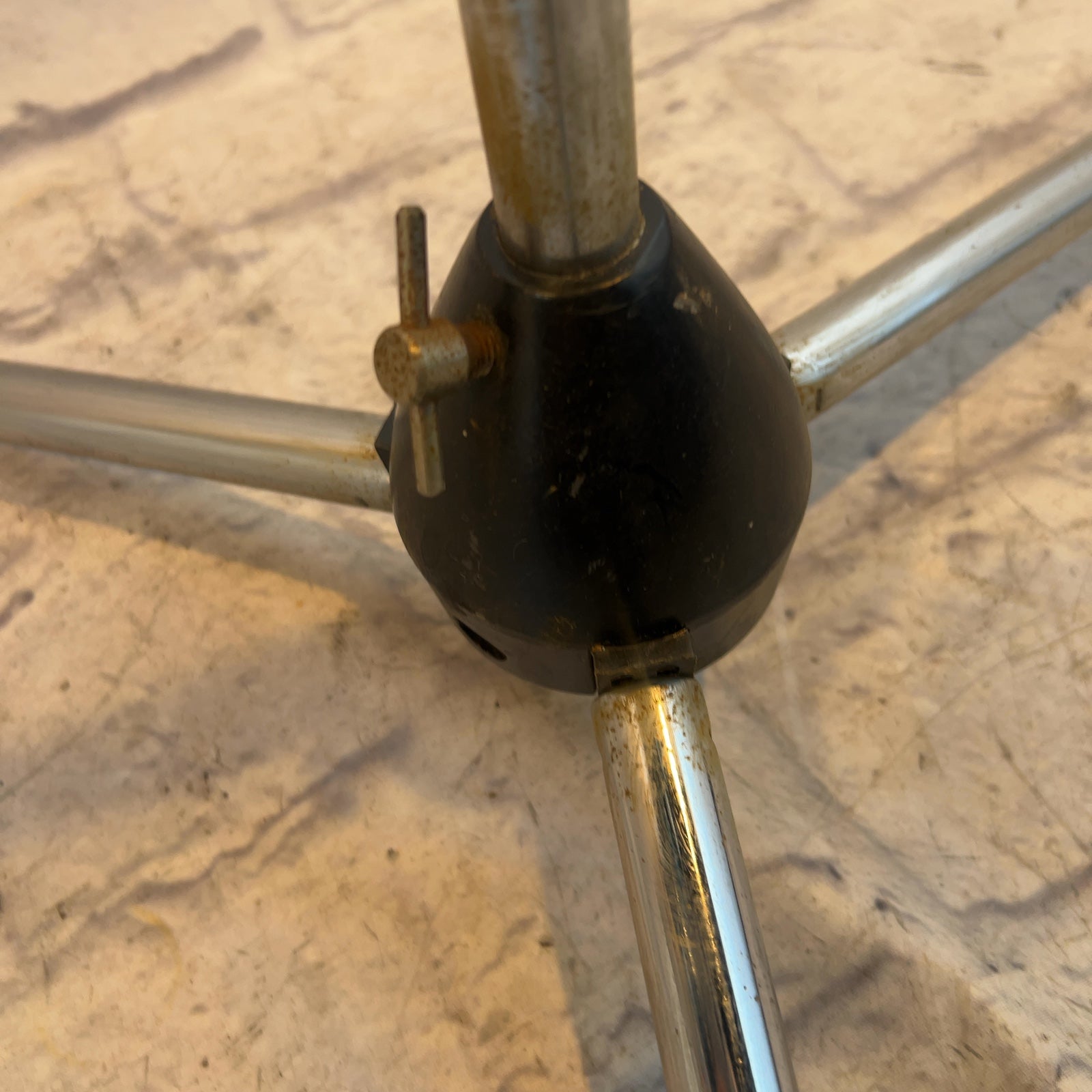Unknown Vintage Straight Microphone Stand
