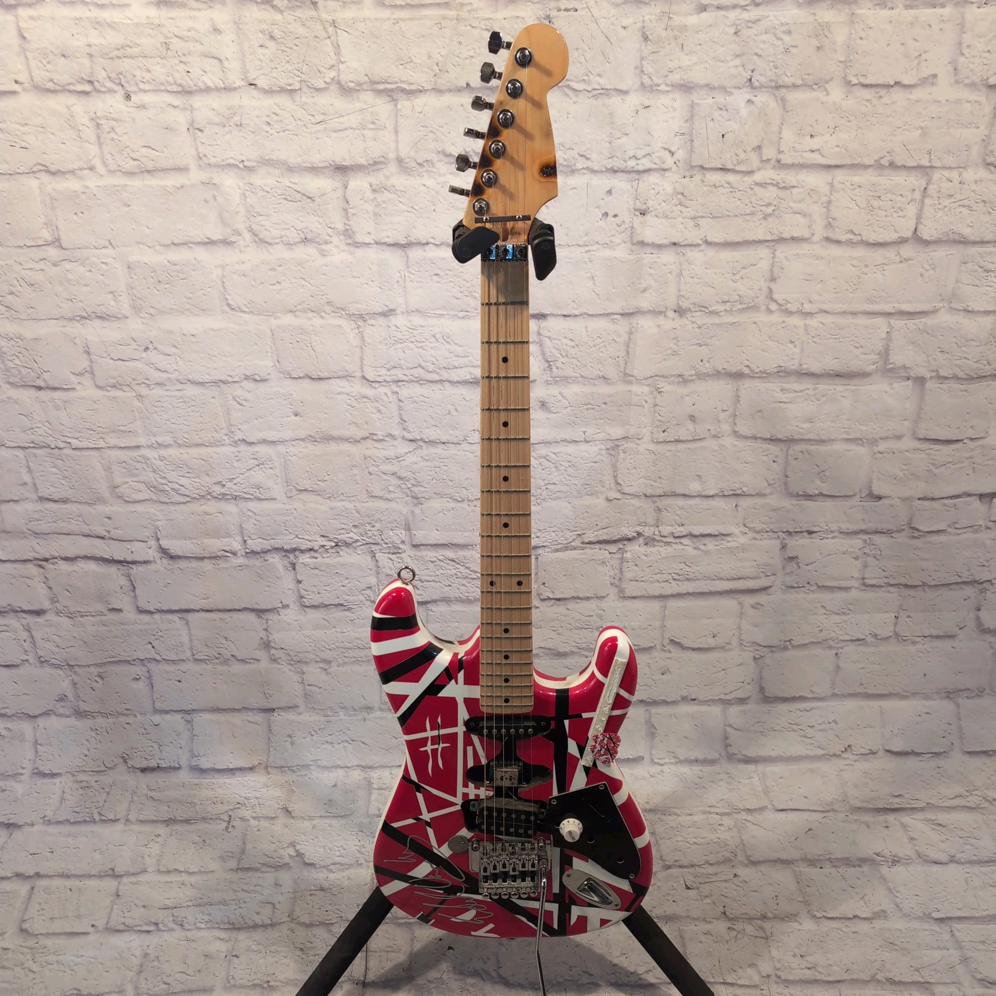 Unofficial Frankenstrat Replica Eddie Van Halen Guitar