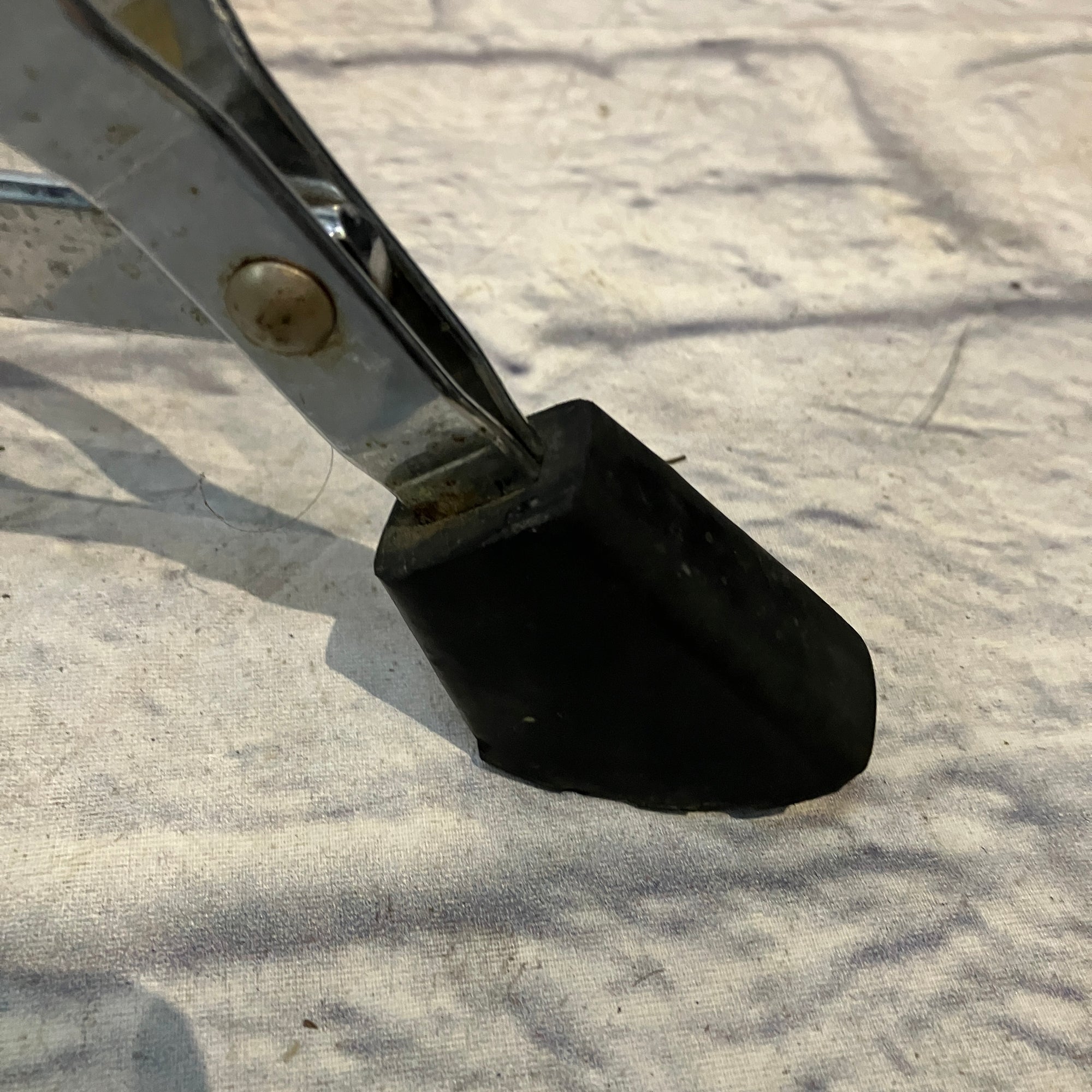 Space Percussion 1980's Brown Drum Throne Drum Throne