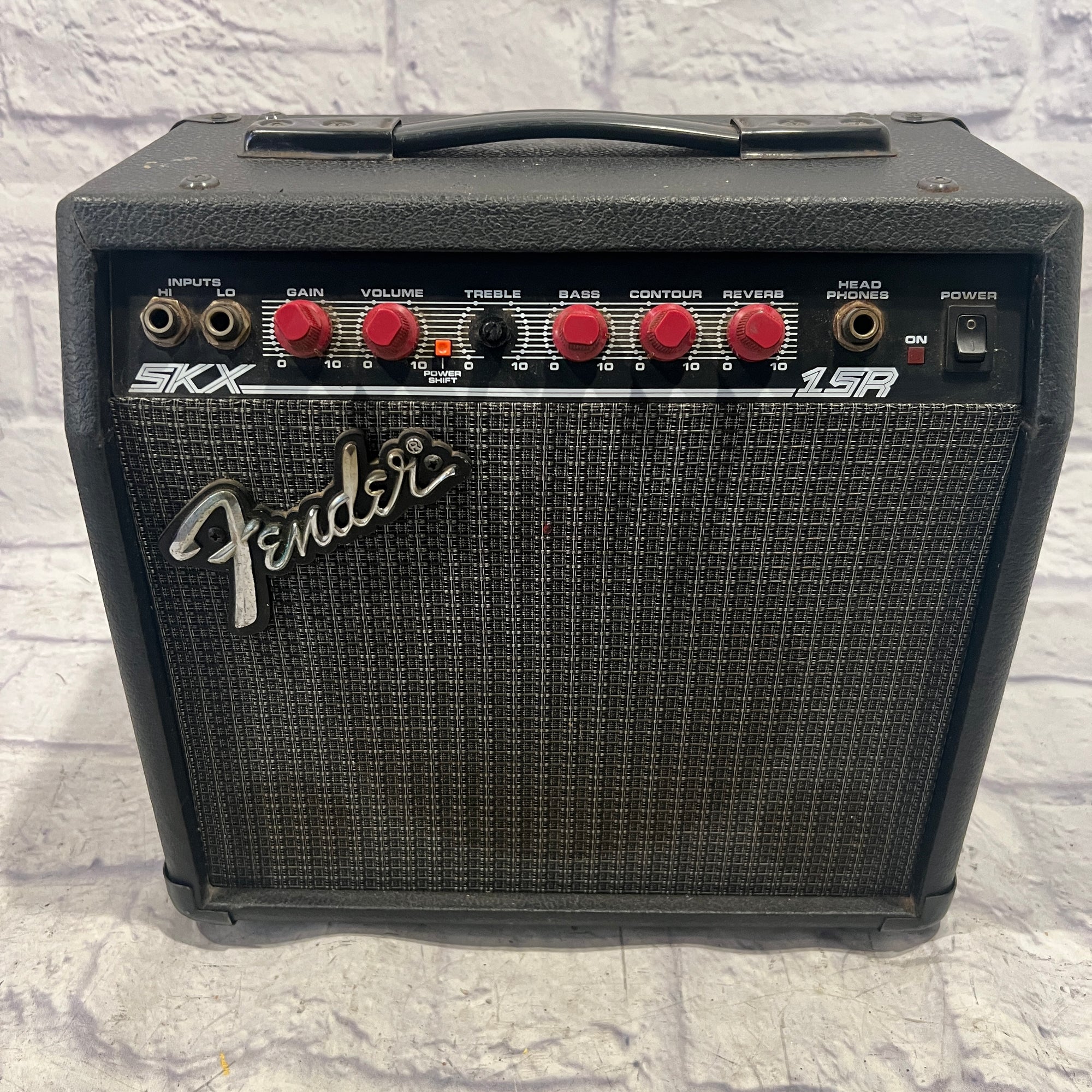 Fender SKX 15R Guitar Combo Amp