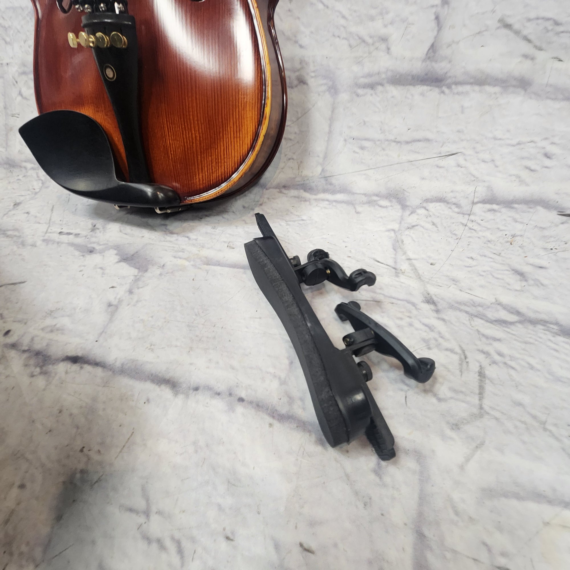 Cecilio Mendini MV500 Violin (With Case/Bows)