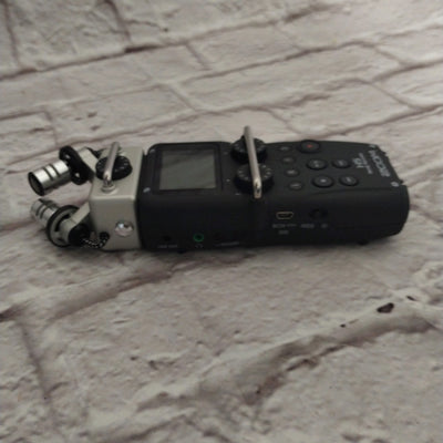 Zoom H5 Portable Recorder