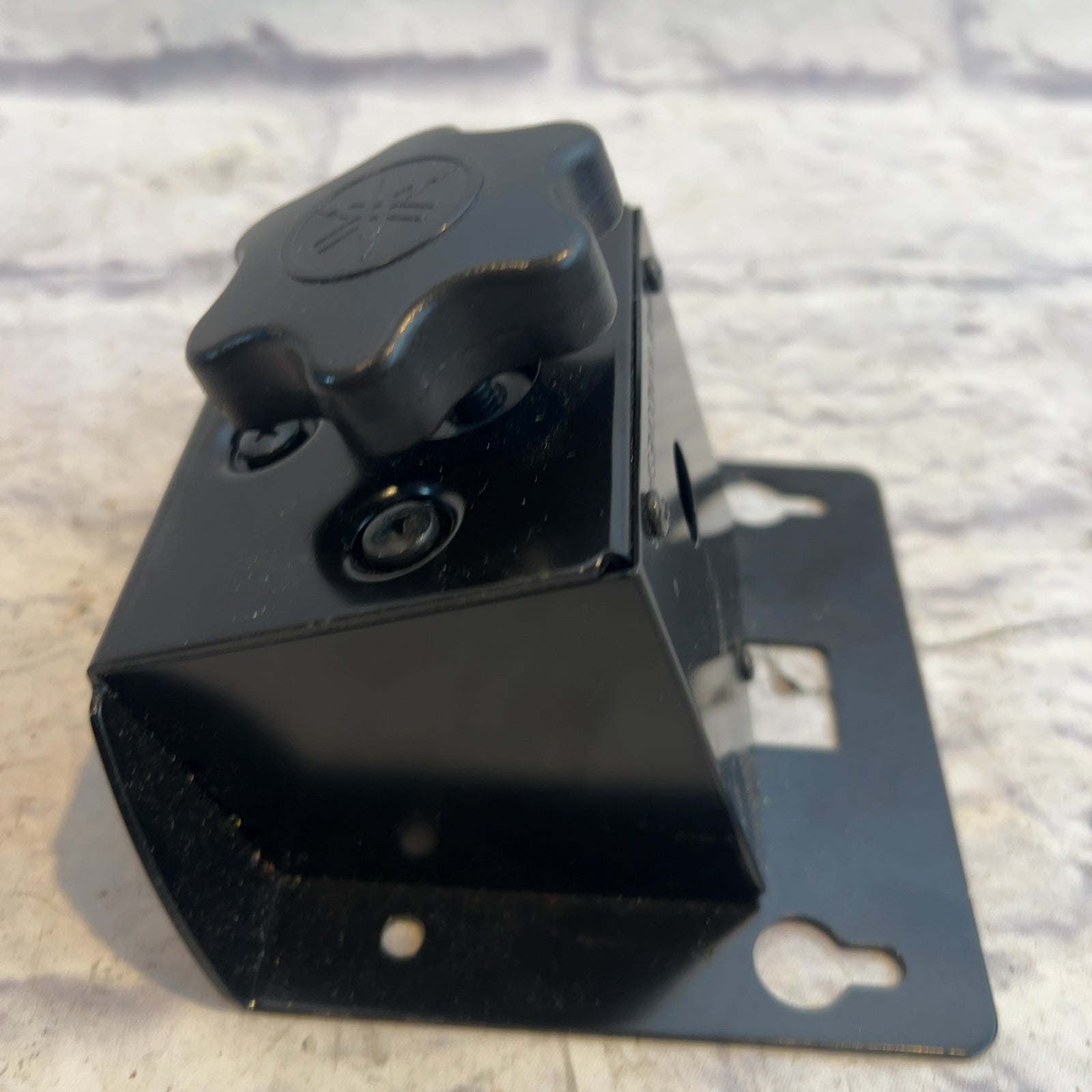 Yamaha  MAT1 Module Mounting Bracket
