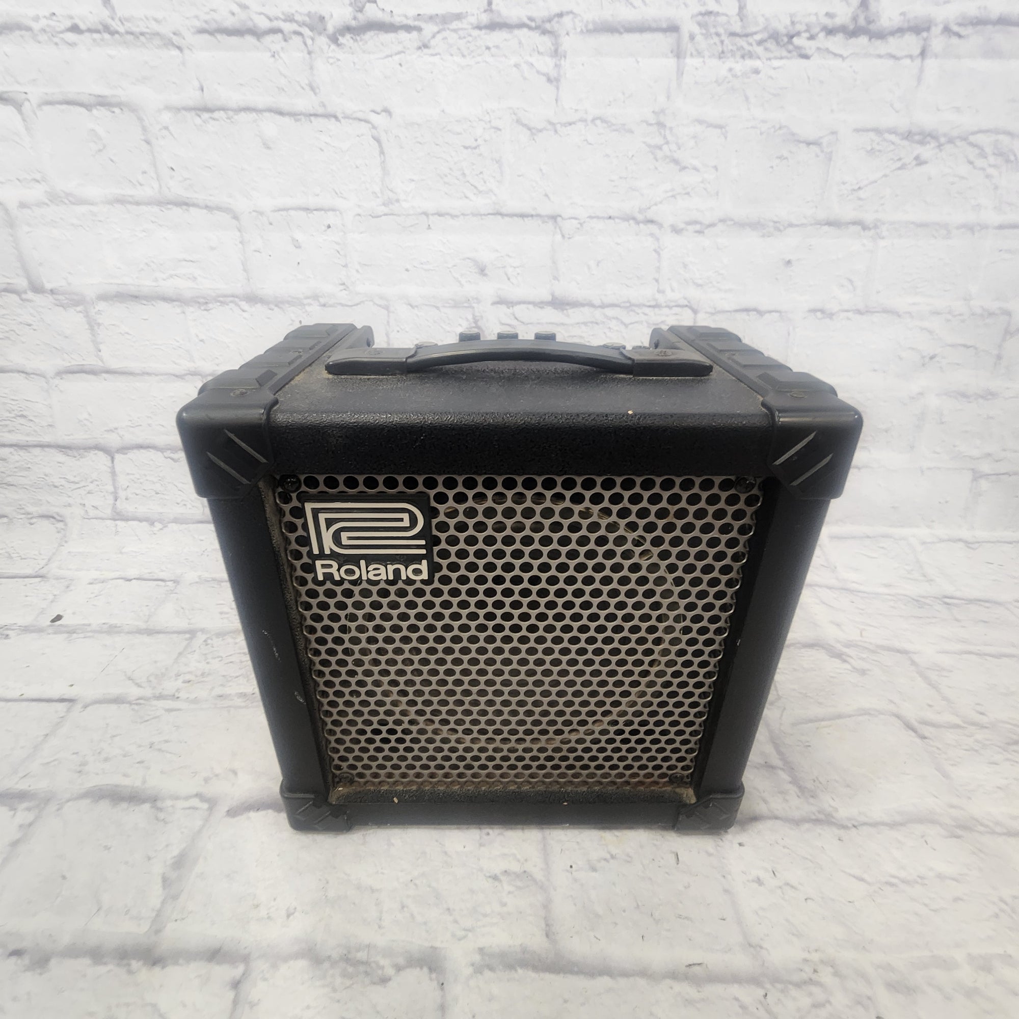 Roland Cube 15 watt Guitar Combo Amp