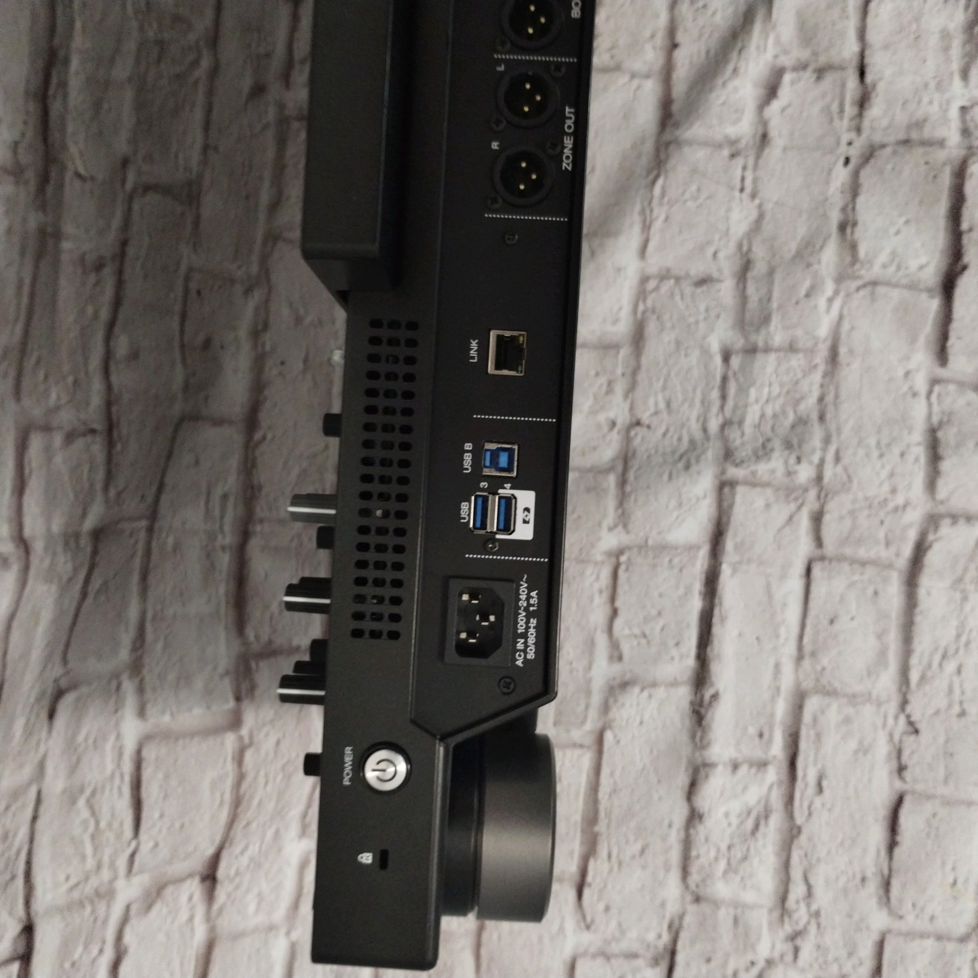 Denon DJ Prime 4 Turntable With Case