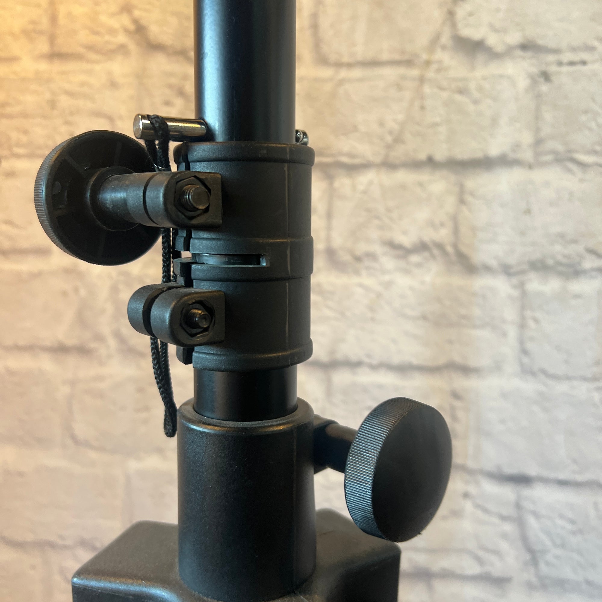 Proline LST2BK Speaker Stand Pair