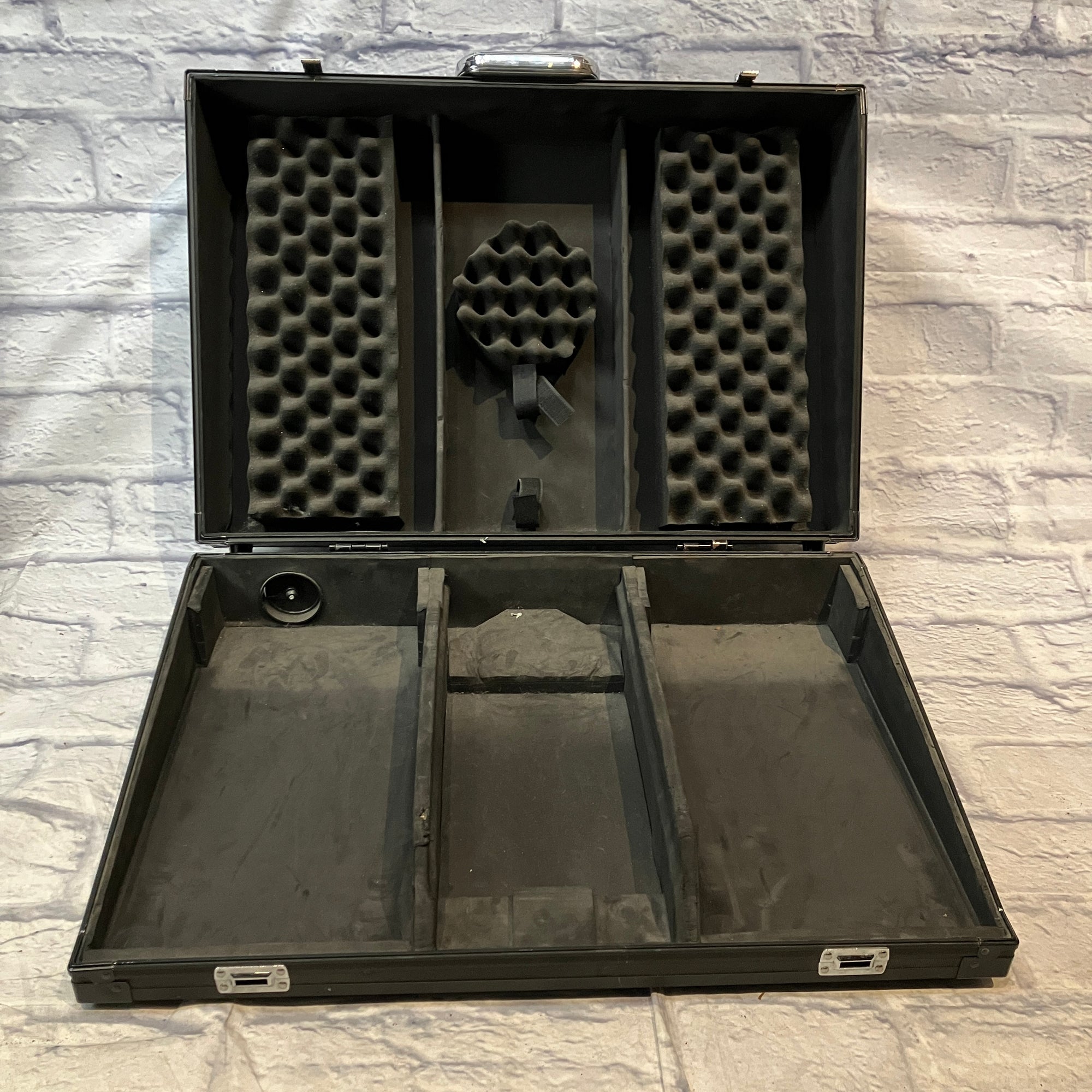 Numark Small DJ Coffin Case