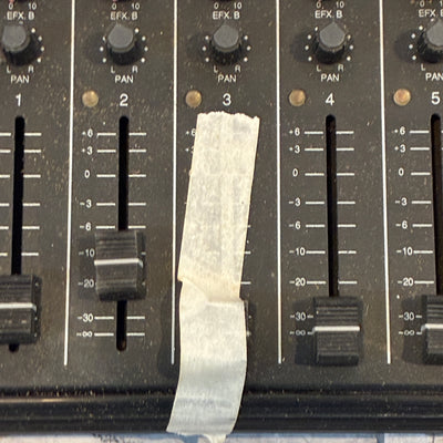 Peavey Unity 2000 12 Channel Mixer with Case Mixer