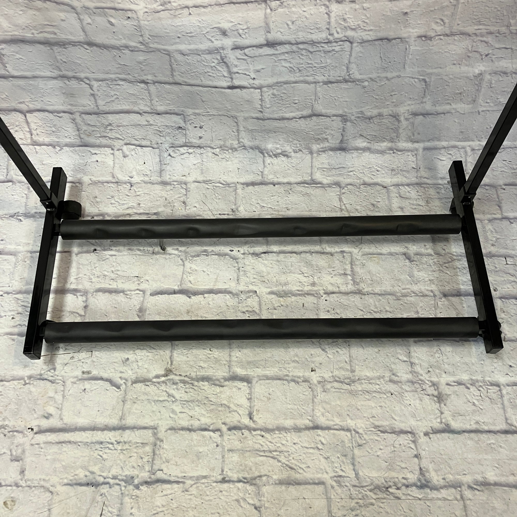 Unknown Five Guitar Stand