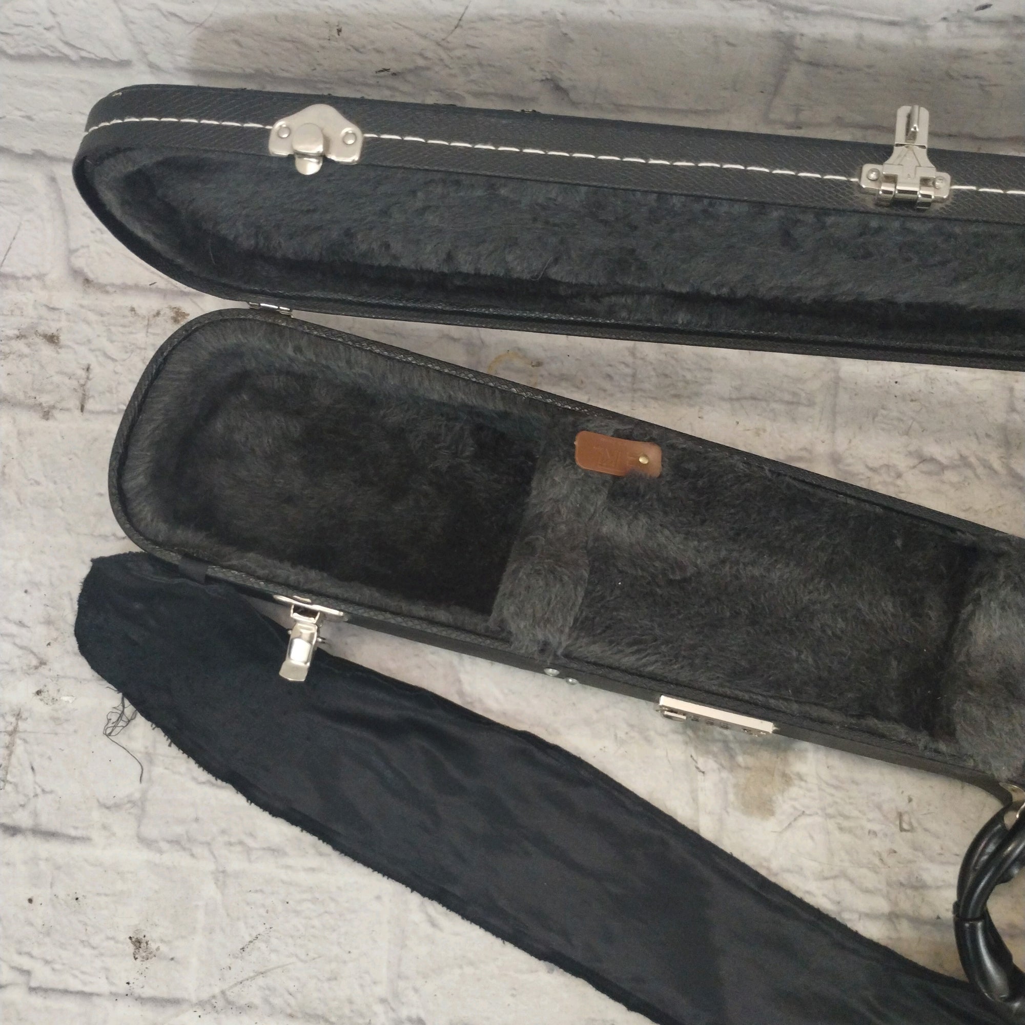 Gibson USA Les Paul Hard Case Black