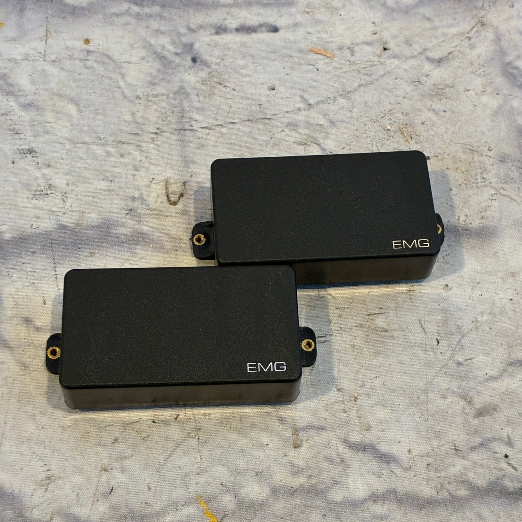 EMG 81 - 85 Active Humbucker Set with Wiring Harness Pickups