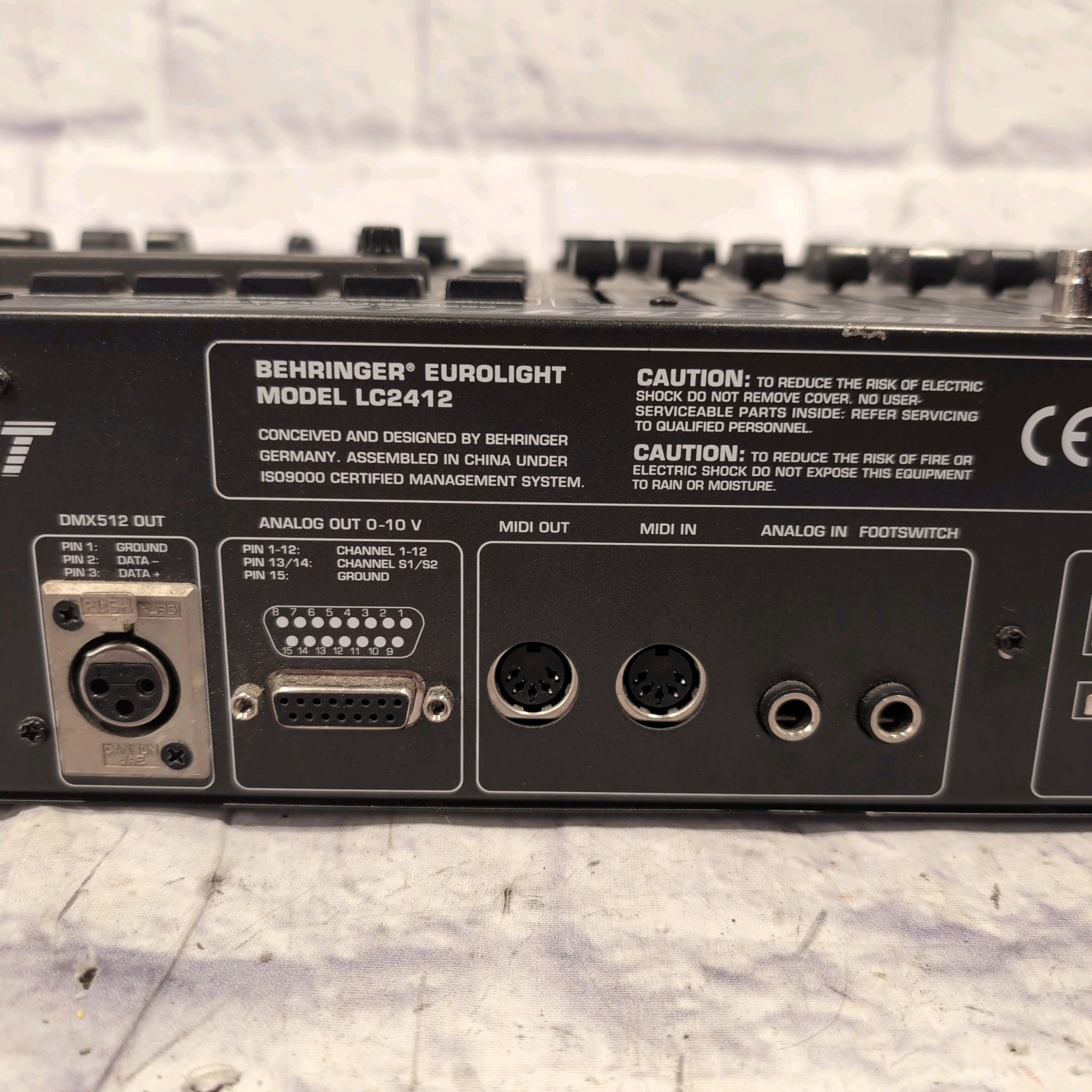 Behringer Eurolight LC2412 24-Channel DMX Lighting Console