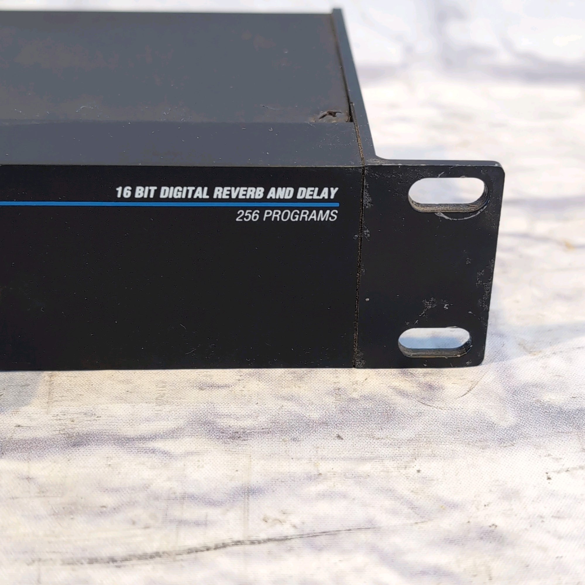 Alesis MicroVerb III 16-Bit Digital Reverb and Delay