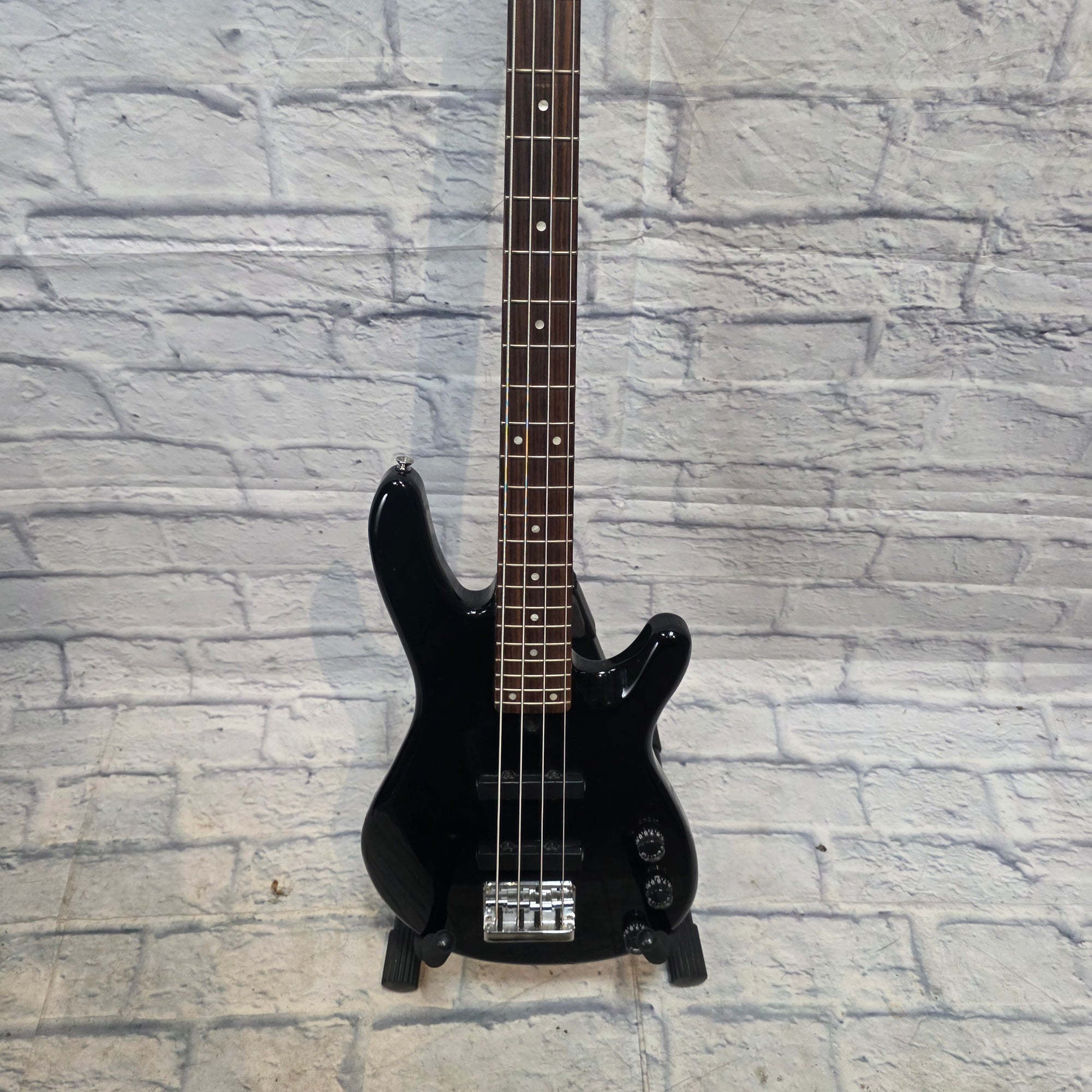 Yamaha BB 404 With Soft Gig Bag  Bass Guitar