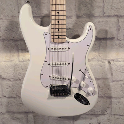 Squier Affinity Series Stratocaster Electric Guitar - Olympic White with Maple Fingerboard