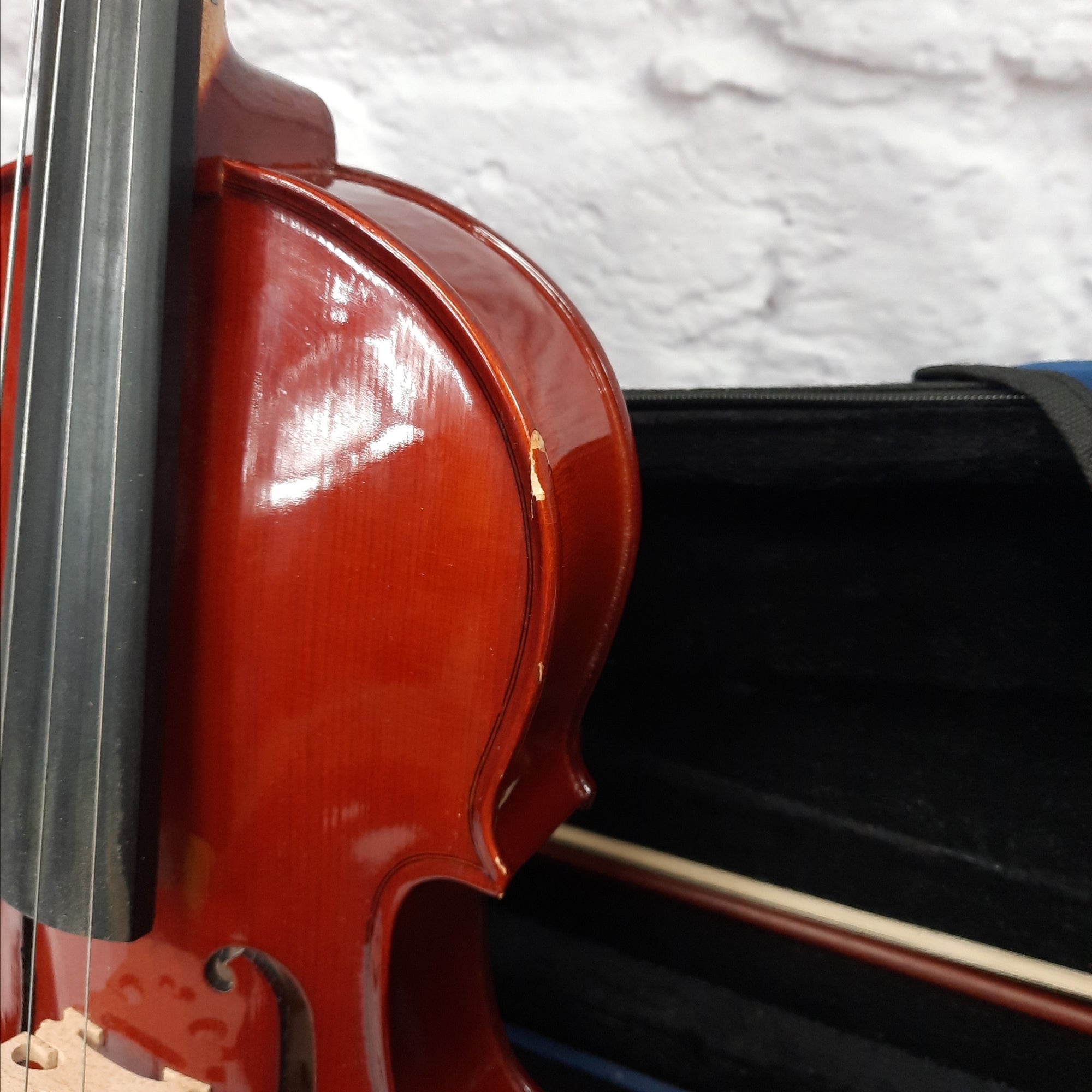 Oxford 15" Viola w/ Case and Bow - 44654