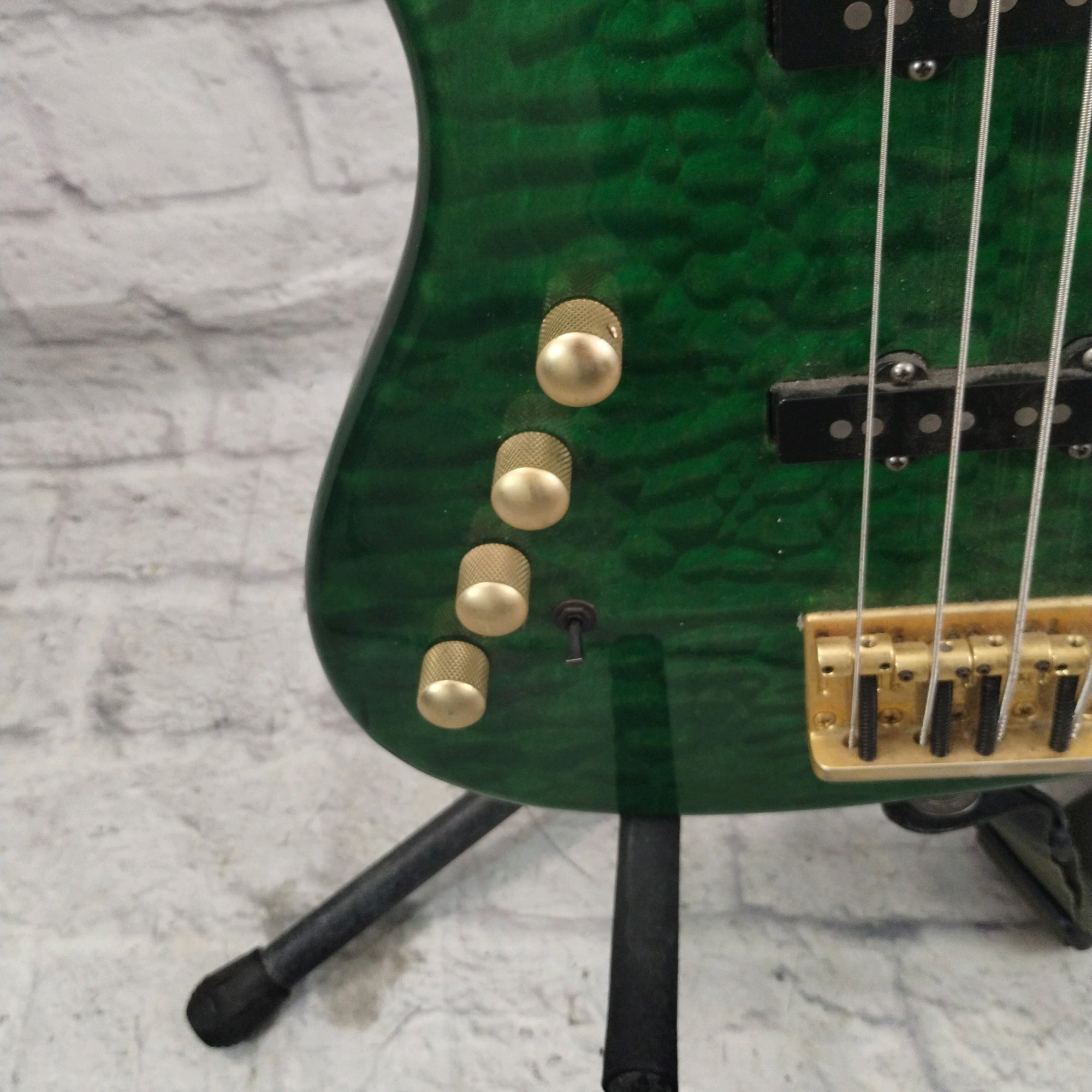 Warmoth Lefty Fretless Jazz 4 String Bass Guitar
