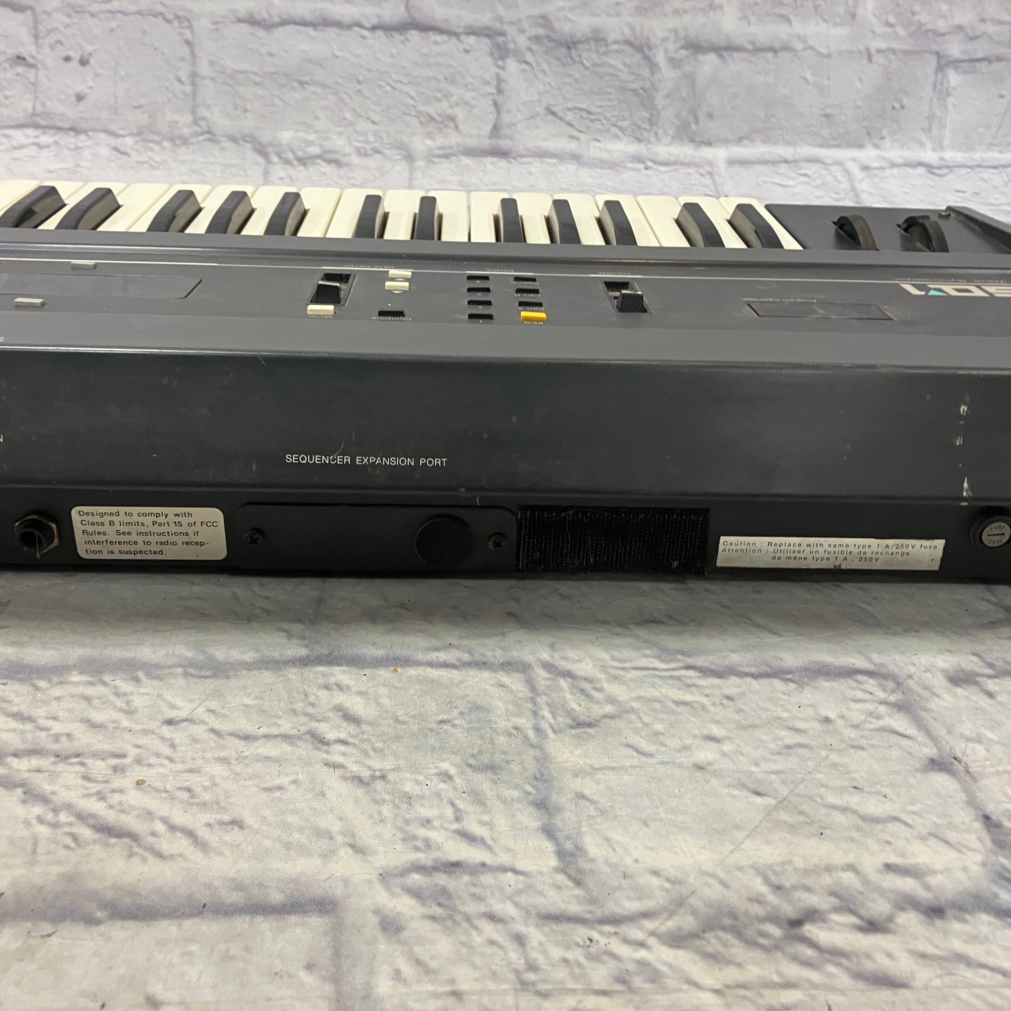 Ensoniq ESQ-1 Wave Synthesizer with EPROM Cartridge