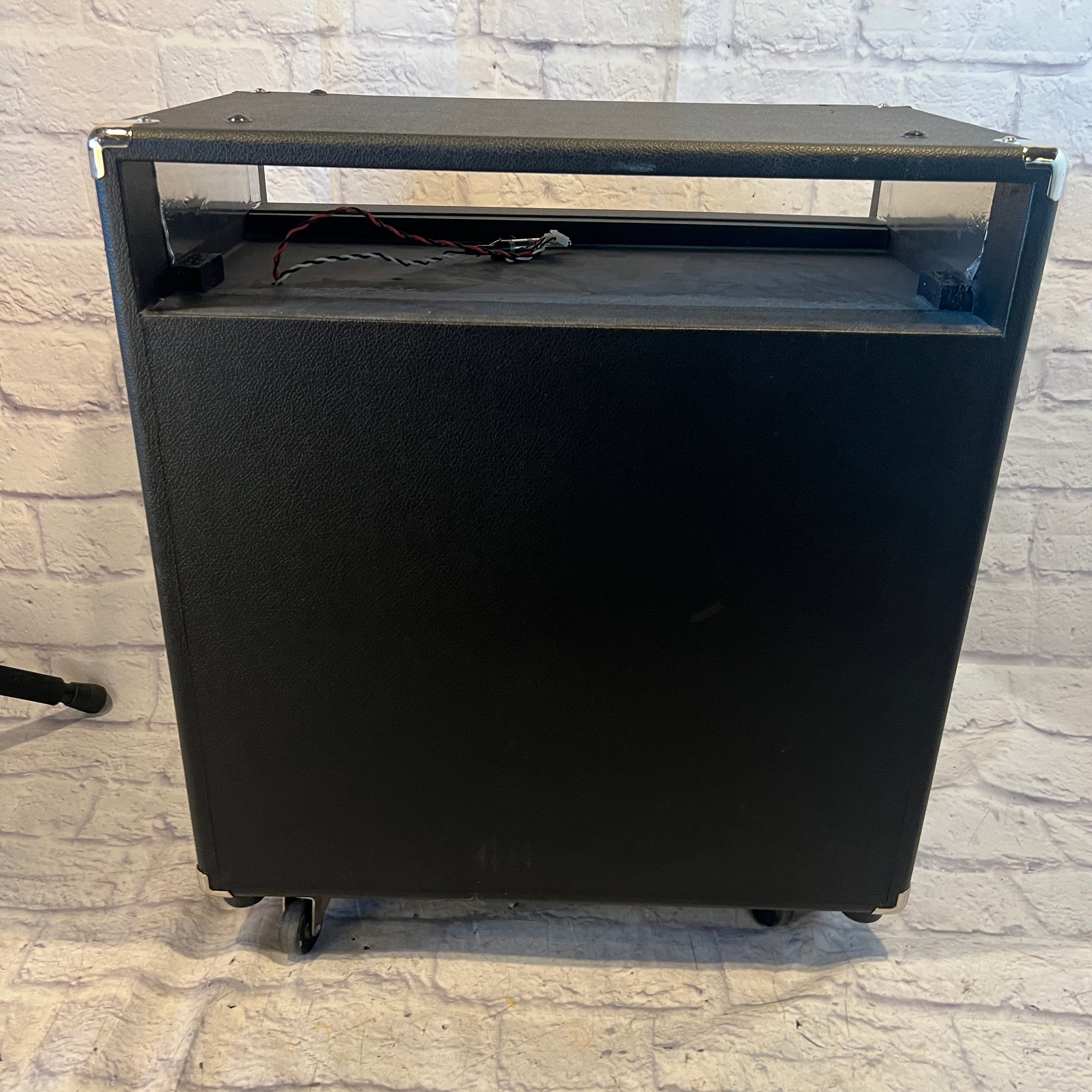 Fender 1x15 Rumble Combo Cabinet 8ohm Amp Removed