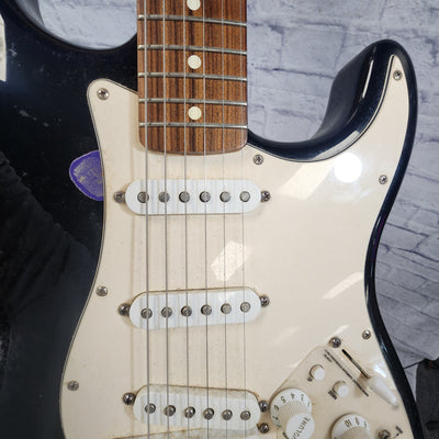 Fender Mexican Roland Ready Strat Black Electric Guitar