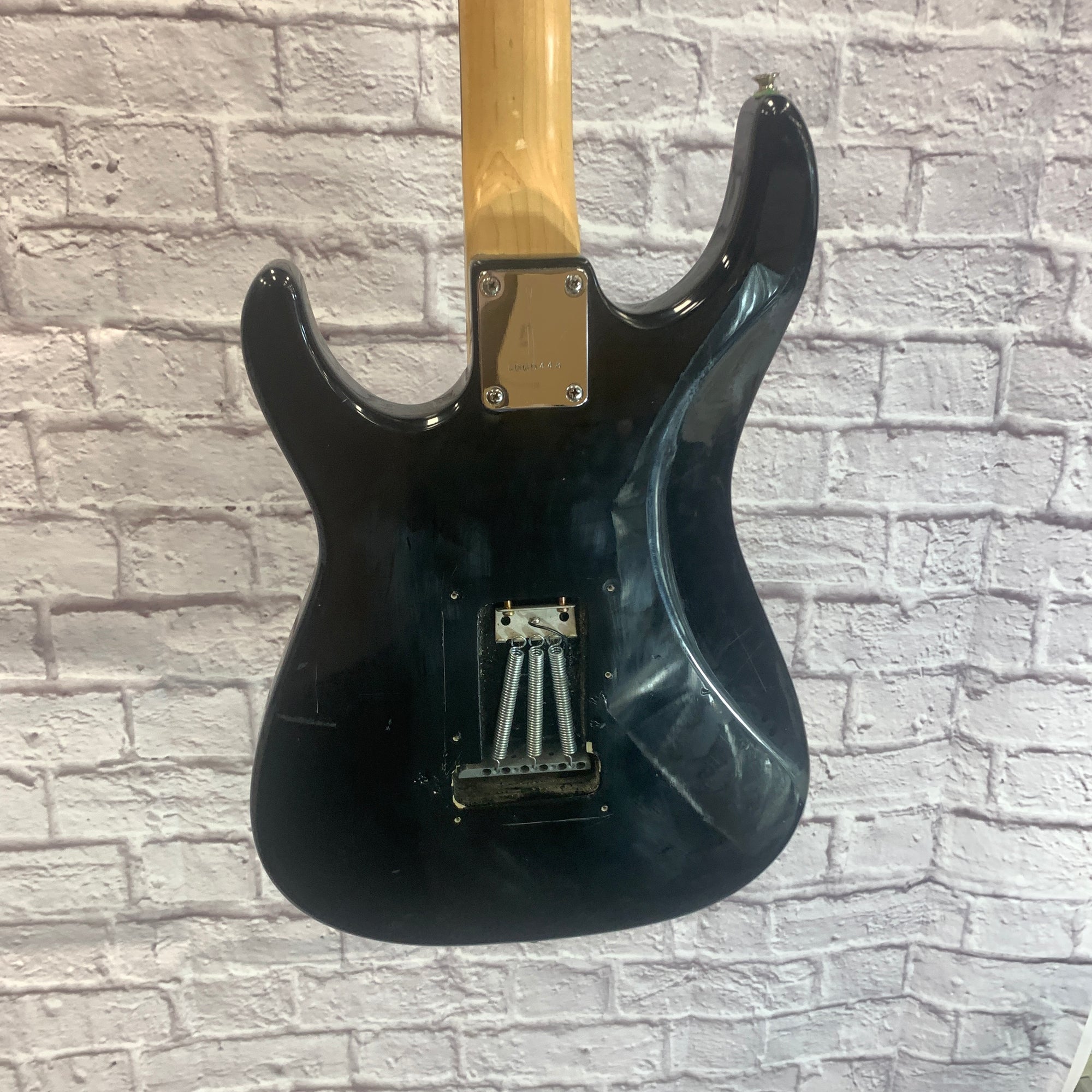 Peavey Raptor Black Electric Guitar