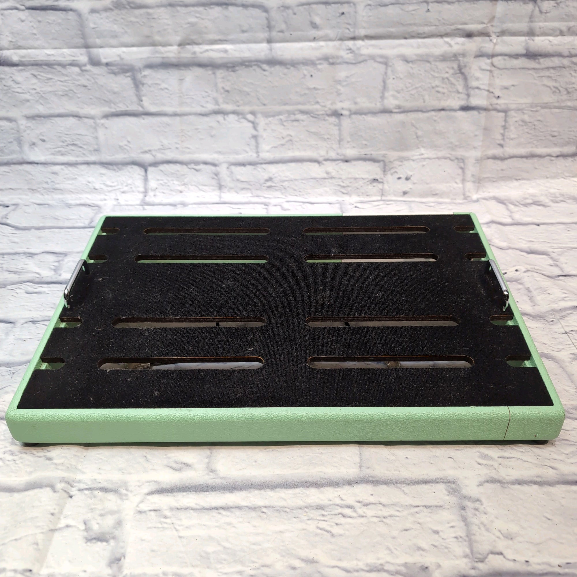 Creation Music Company Pedal Board 24" x 16" - Seafoam Green Pedal Board
