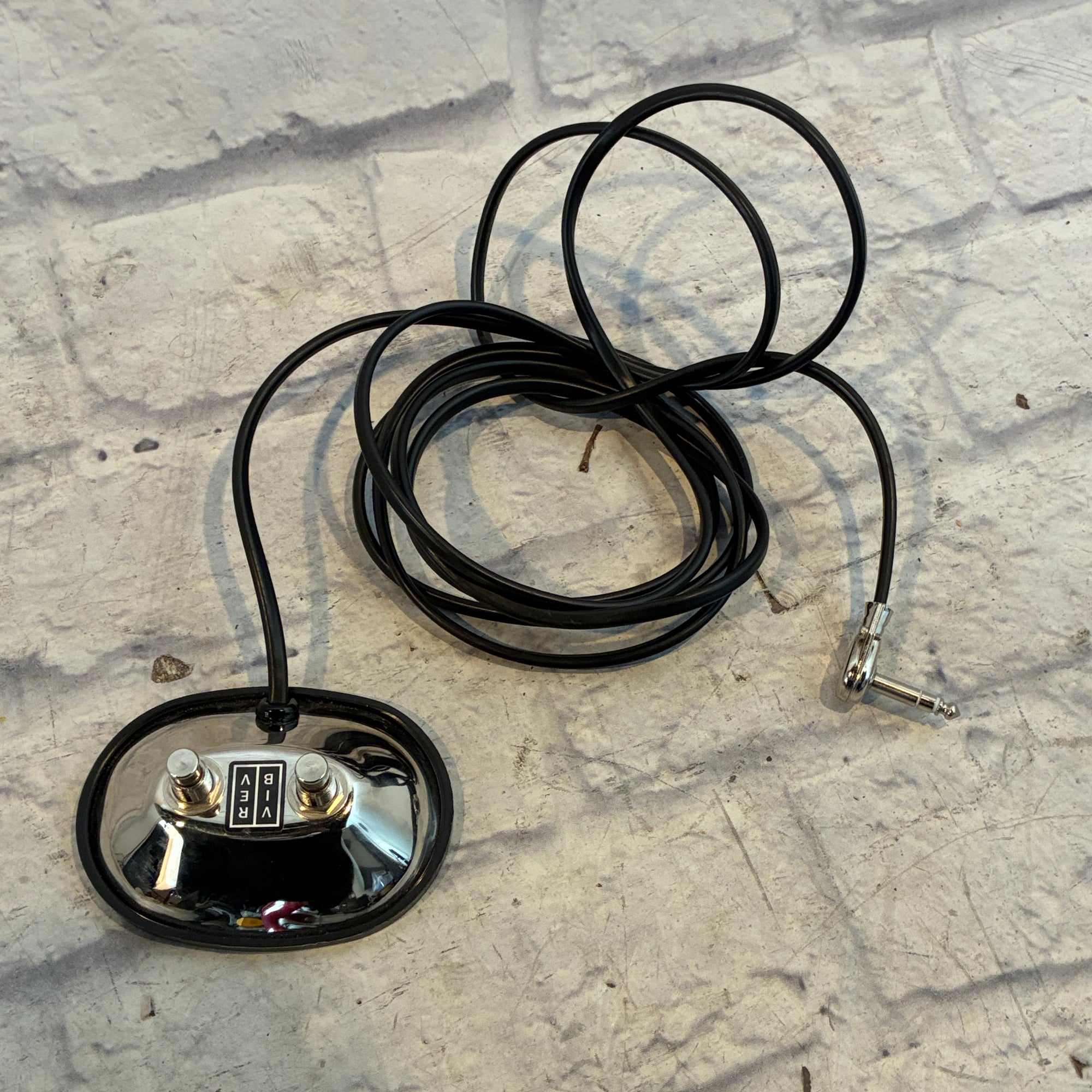 Fender 2 button Reverb/Vibrato Amp Pedal