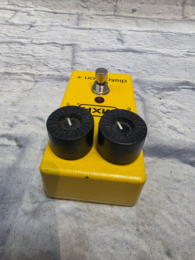 MXR Distortion + Distortion Pedal