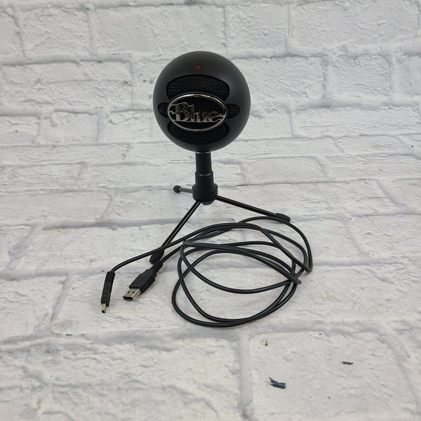 Blue Snowball Ice Microphone w/ Tripod - Evolution Music