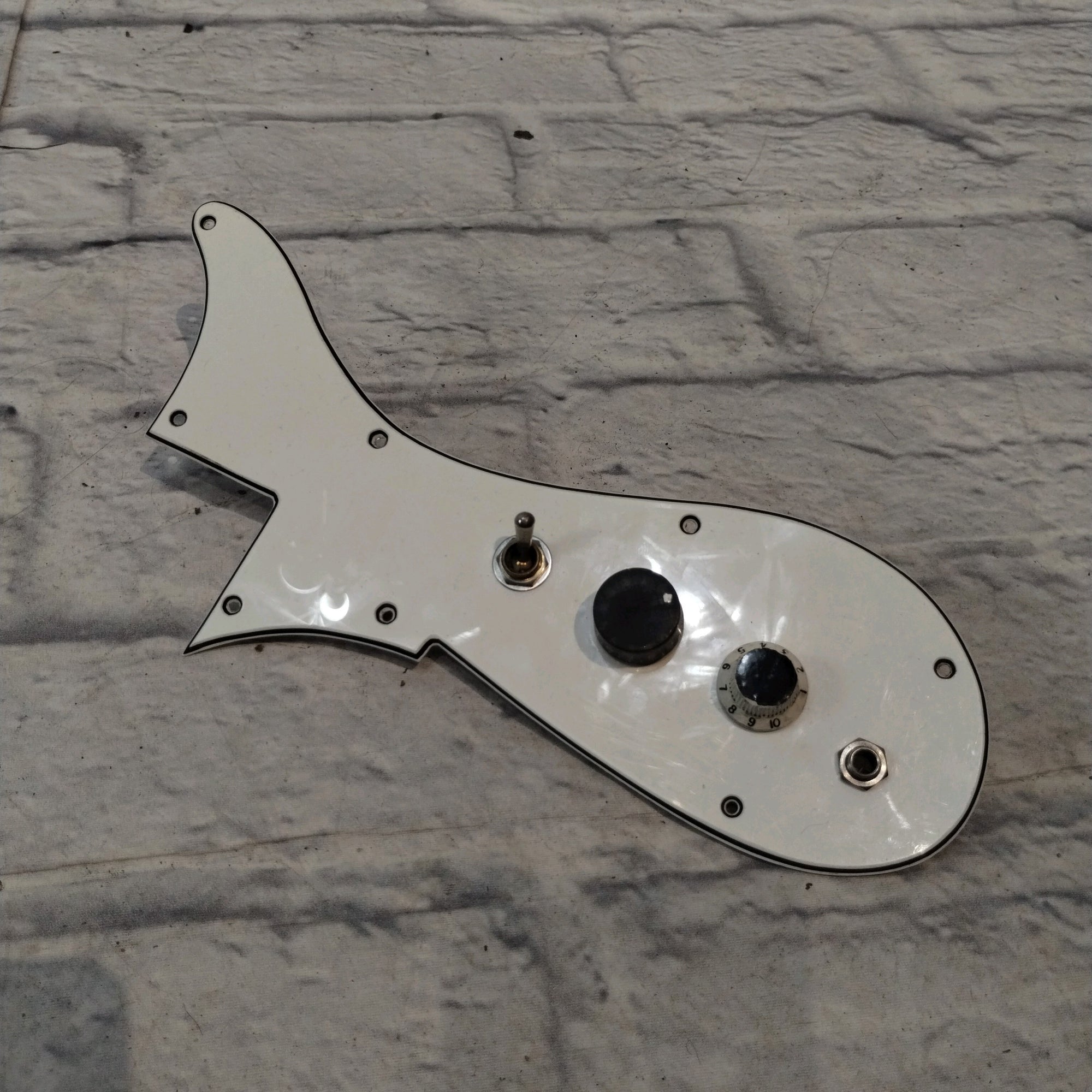 Univox Hi-Flier Pickguard