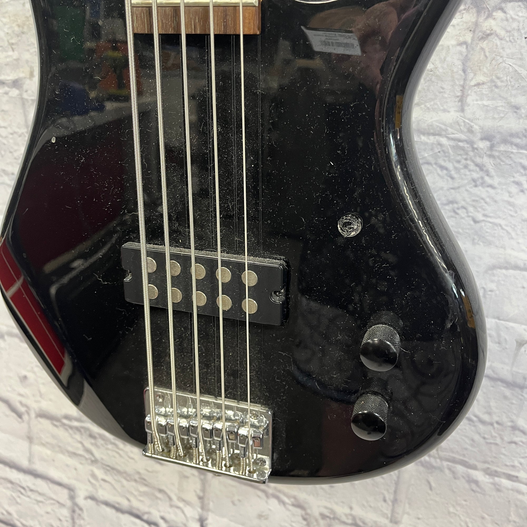 Ibanez Gio Soundgear 5 String Bass Black - Evolution Music