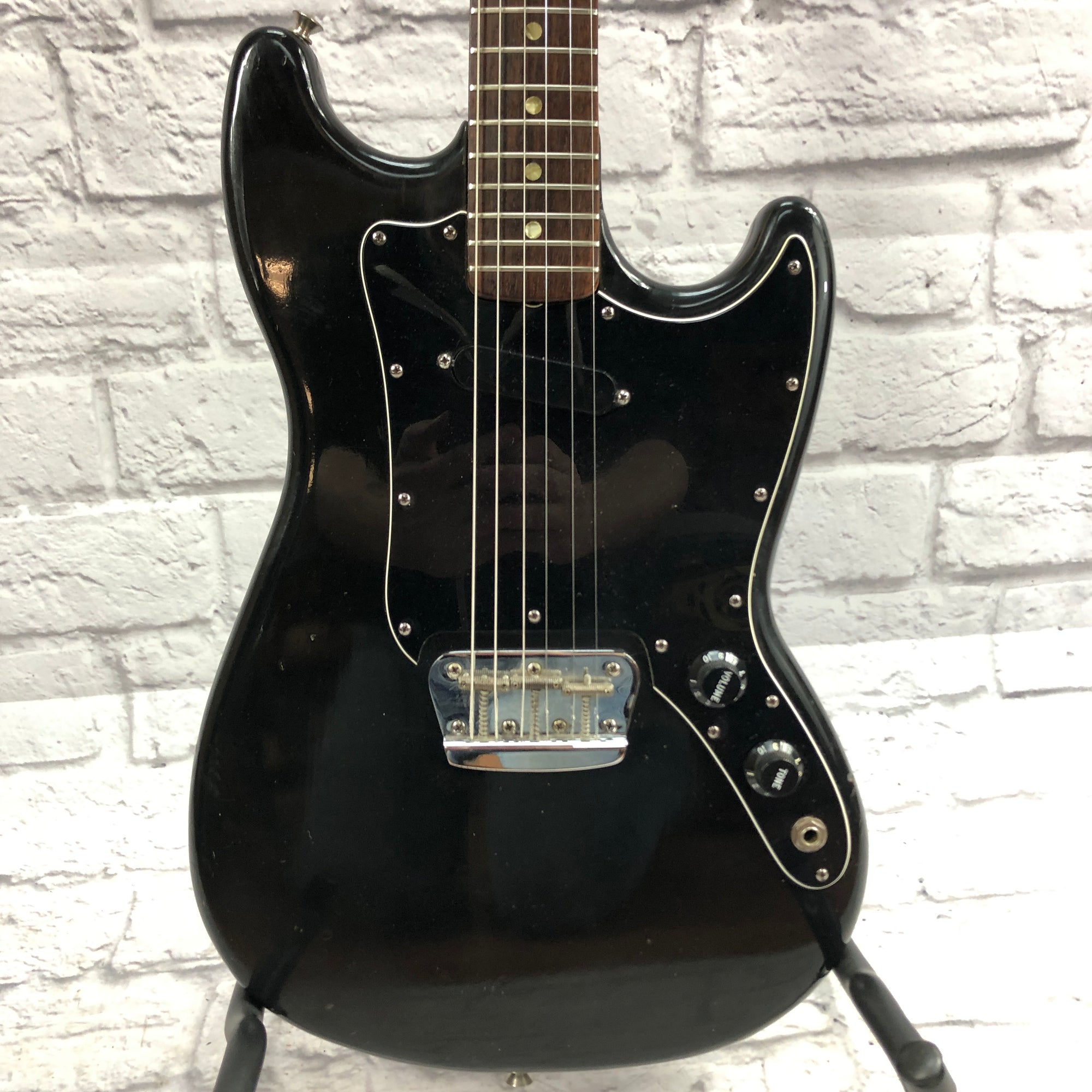 Vintage Fender 1978 MusicMaster Black