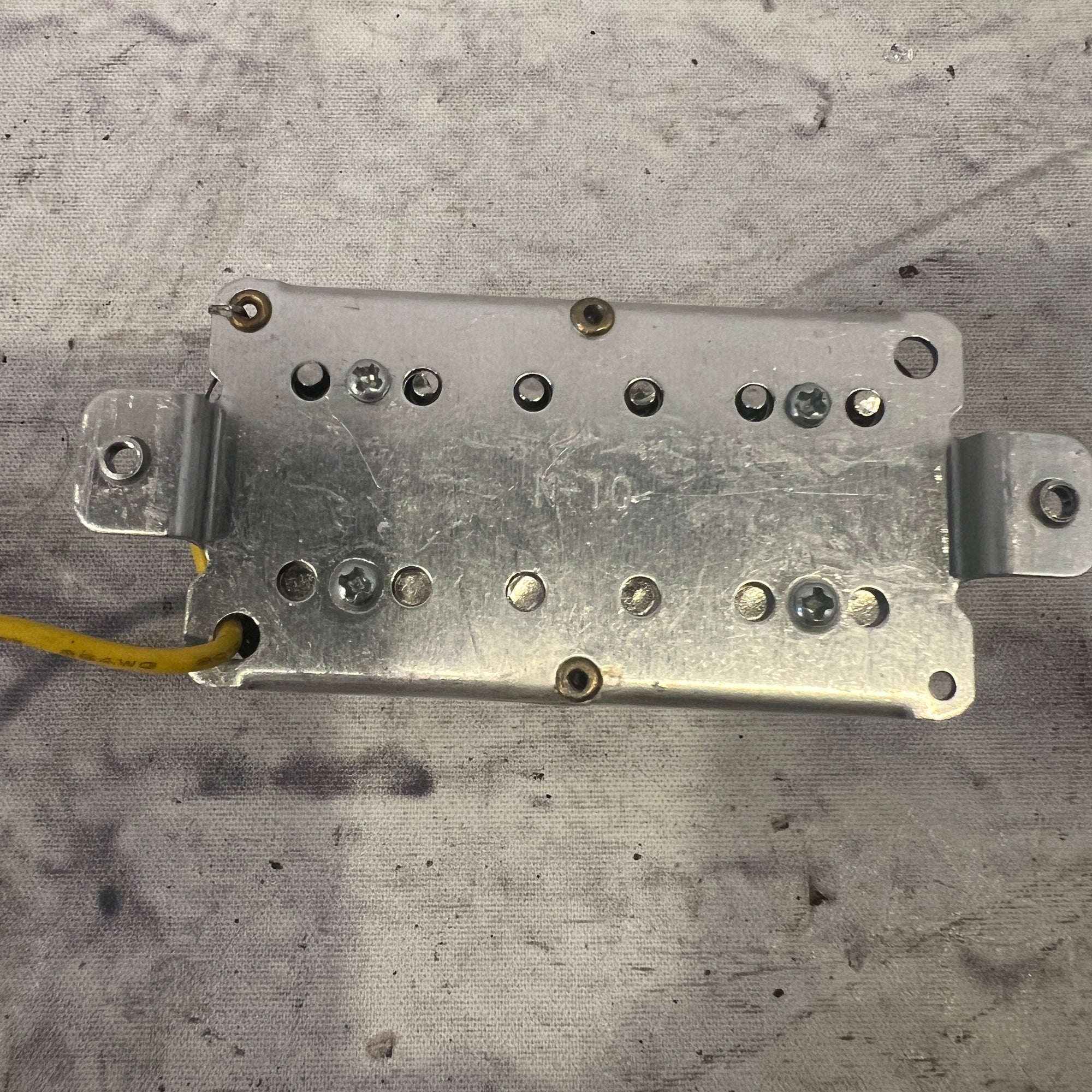 Unknown N-10 Humbucker Pickup