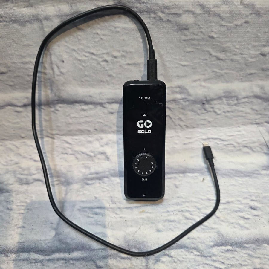 TC Helicon Go Solo interfaces