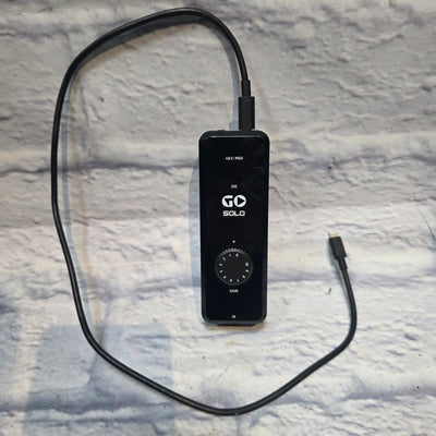 TC Helicon Go Solo interfaces