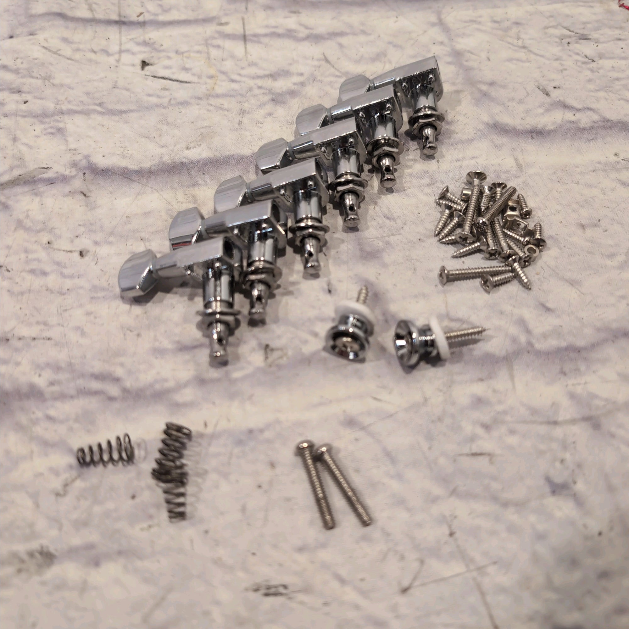 Squier Tuning Machines from Sonic Mustang