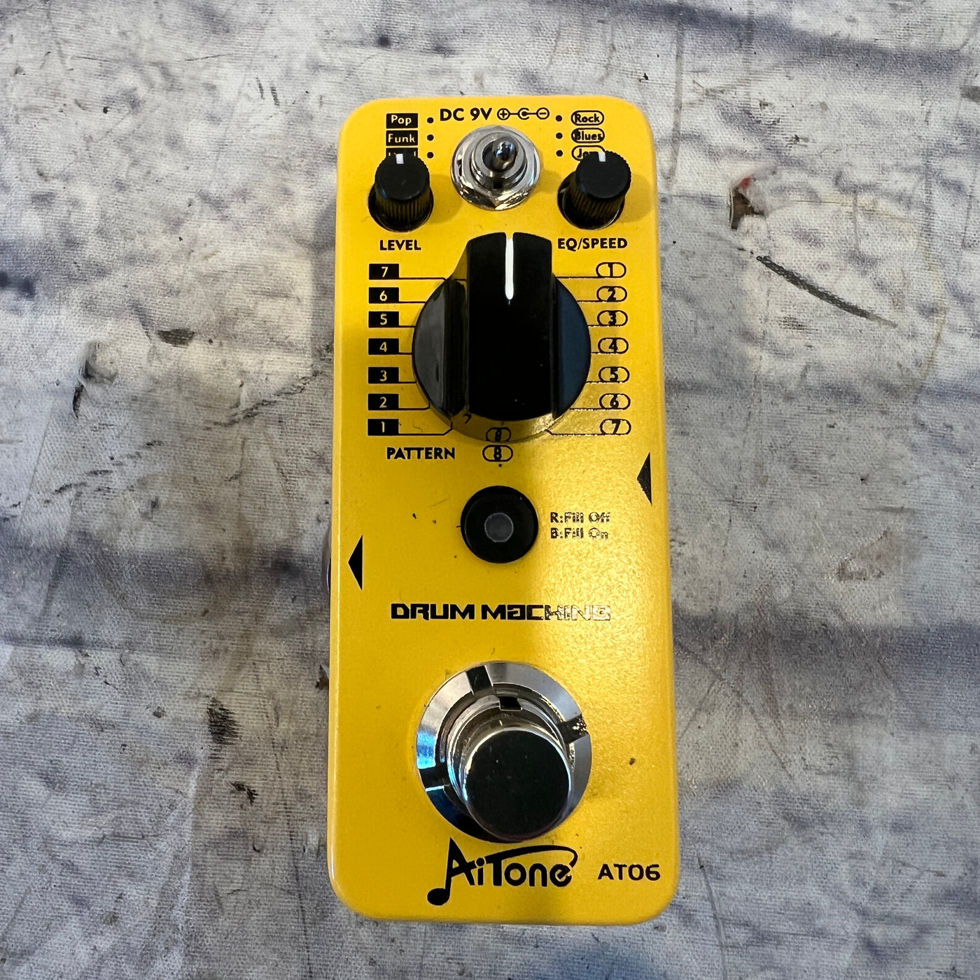 Aitone AT06  Mini Drum Machine Pedal Electric Drum Machine