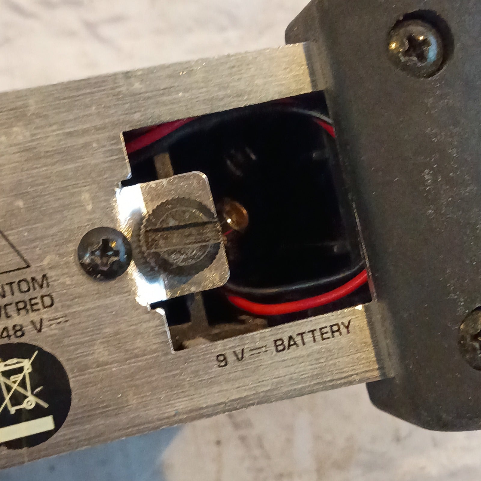 Behringer Ultra DI Direct Box